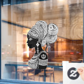 アフリカンガールポートレートトライバルタトゥー ウィンドウサイン (カフェ窓)