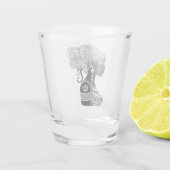 アフリカンガールポートレートトライバルタトゥー ショットグラス (裏面)