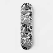 アフリカンガールポートレートトライバルタトゥー スケートボード (正面)