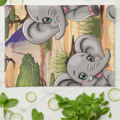 アフリカンサバンナで象のベビーが幸せにジャンプ キッチンタオル (折り畳み)