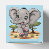 アフリカンサバンナで象のベビーが幸せにジャンプ フェイバーボックス (上部)