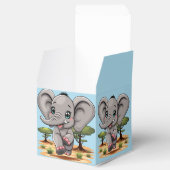 アフリカンサバンナで象のベビーが幸せにジャンプ フェイバーボックス (オープン)