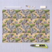 アフリカンサバンナで象のベビーが幸せにジャンプ 薄葉紙 (クラフト)