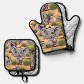 アフリカンサバンナで象のベビーが幸せにジャンプ 鍋つかみ&鍋敷きセット (正面/裏面)