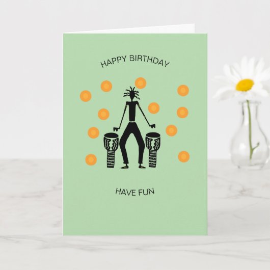 アフリカンドラミングとハッピーヴィーブ誕生日 カード (小さな植物)