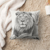 アフリカンライオンペンシルスケッチ クッション (ブランケット)