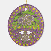 アフリカン パープルとイエローのカレイドスコープ トレディショナル セラミックオーナメント (左)