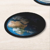 アフリカ上空の模擬雲を示す全地球。 ラウンドペーパーコースター (アングル)