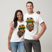 アフリカ人パパはなんでも直せる面白いデザイン Tシャツ (ユニセックス)