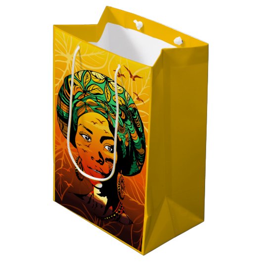 アフリカ人女性ポートレートと夕日 ミディアムペーパーバッグ (正面アングル)