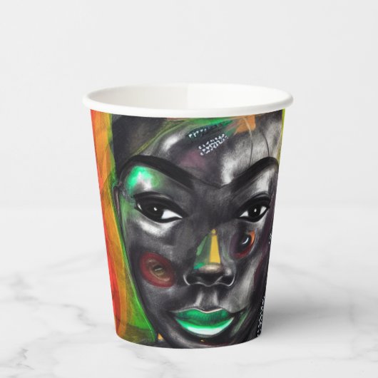 アフリカ人女性 紙コップ (左)