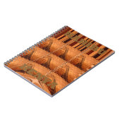 アフリカ伝統的鏡：キリン織 ノートブック (左側)