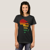 アフリカ地図アメリカ国旗ブラックの歴史はアメリカ Tシャツ (正面フル)