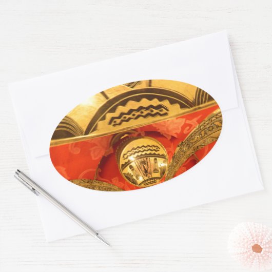 アフリカ文化芸術:豊かな黄金の赤いデザイン 楕円形シール (封筒)