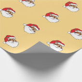 アフリカ系アメリカ人のサンタクロースのまばたき ラッピングペーパー (角)