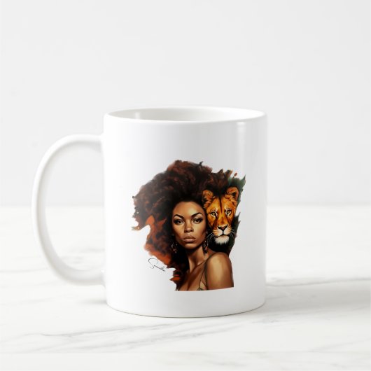 アフリカ系アメリカ人のライオン威厳のある付き女性 コーヒーマグカップ (左)