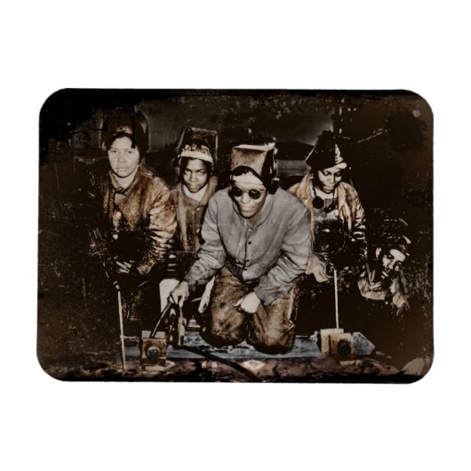 アフリカ系アメリカ人のロージー・リベッターWWII マグネット (横)