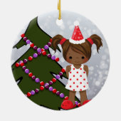 アフリカ系アメリカ人の女の子のクリスマスのオーナメント セラミックオーナメント (裏面)