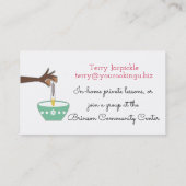 アフリカ系アメリカ人の女性の料理のベーキングの割れる卵 名刺 (裏面)