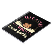 アフリカ系アメリカ人の本を愛しているだけの女の子 ノートブック (左側)