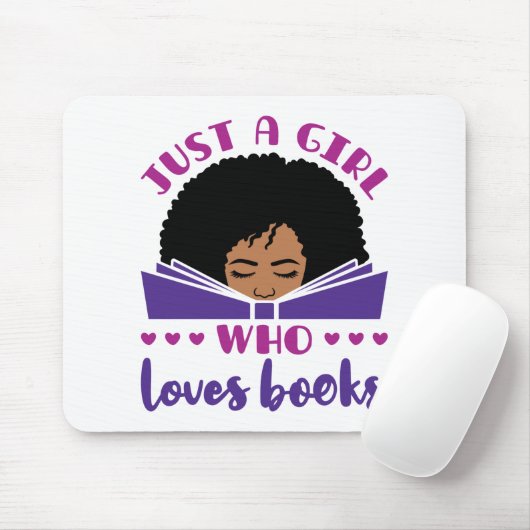アフリカ系アメリカ人の本を愛しているだけの女の子 マウスパッド (マウス)