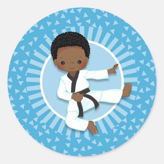 アフリカ系アメリカ人の空手の男の子の柔道の武道 ラウンドシール (正面)