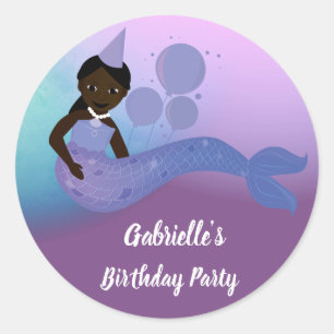 アフリカ系アメリカ人の紫色の人魚の誕生日のステッカー ラウンドシール