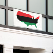 アフリカ系アメリカ人の_の赤く、黒い及び緑色 横断幕 (ビルの外側)