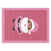 アフリカ系アメリカ人サンタクロースのクリスマスピンク テーブルクロス (正面(横))