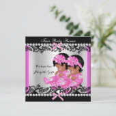 アフリカ系アメリカ人ツインガールズベビーシャワーホットピンク2 招待状 (スタンド正面)