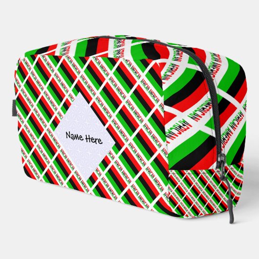 アフリカ系アメリカ人ディアスポラ国旗のパーソナライズされた緑 ドップキット (右コーナー)