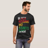アフリカ系アメリカ人パパブラック所有ビジネスブラックH Tシャツ (正面フル)