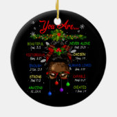 アフリカ系アメリカ人ブラックガール神は私がクリスマスだと言う セラミックオーナメント (裏面)