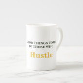 アフリカ系アメリカ人ボスのデイマグ専門マグ ボーンチャイナマグカップ (正面右)