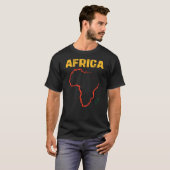 アフリカ誇りを持ったルーツ驚くべきアフリカ地図の概要 Tシャツ (正面フル)