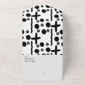 アフリカ風のマーキングが施された黒と白の手描きの結婚式 オールインワン招待状 (外側)