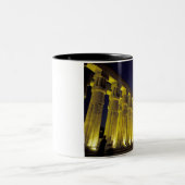 アフリカ、エジプト、ルクソール。アメンホテプのサンコート ツートーンマグカップ (中央)