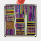 アフリカ、ガーナ、アクラ。国立博物館 メタルオーナメント (正面)