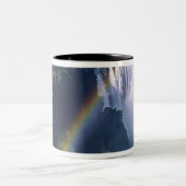 アフリカ、ジンバブエ。ビクトリア秋 ツートーンマグカップ (中央)