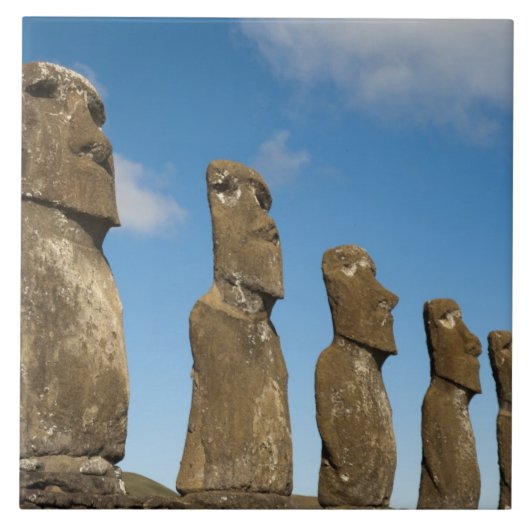 アフ·アキビ、ラパ·ヌイ、イースター島、チリ2 タイル (正面)