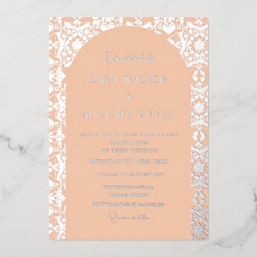 アプポップ・アートのリイタリアンコ幾何結婚の無地のの 箔招待状 (正面)