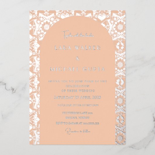 アプポップ・アートのリコイタリアンット幾何(レトロ点々のある) 箔招待状 (正面)