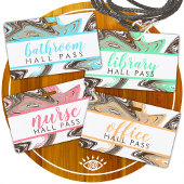 アプリコットとチョコレートストロークOFFICEホールパス バッジ