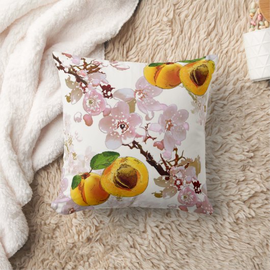 アプリコットの花と果実。 クッション (ブランケット)