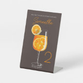 アペロスピリッツバチェロレッテへようこそ 台座サイン (正面)