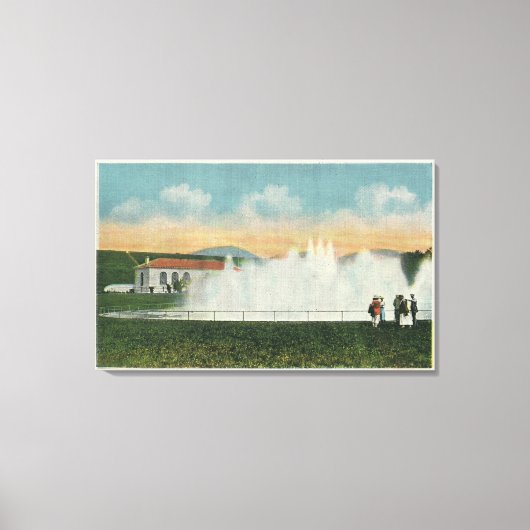 アホカン貯水池で水を曝気する キャンバスプリント (正面)