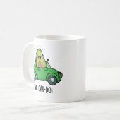 アボカドのダジャレ Avo-car-do コーヒーマグカップ (正面左)