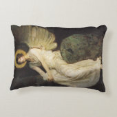 アボット・セイヤーによって岩に座る翼のある姿 アクセントクッション (裏面)