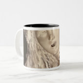 アポロおよびDaphneのDaphneの頭部の詳細 ツートーンマグカップ (正面左)