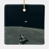 アポロ月着陸船と月の地球の上昇 セラミックオーナメント (裏面)